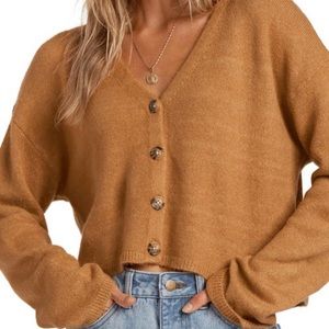 Billabong short’n; sweet button up cardigan - M